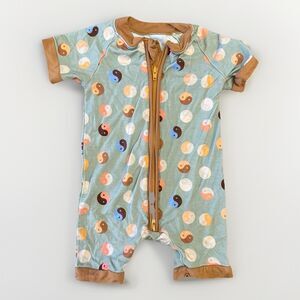 Sunshine Luckies Size 0-3 Months Sage Harmony Bamboo Shortie Yin Yang